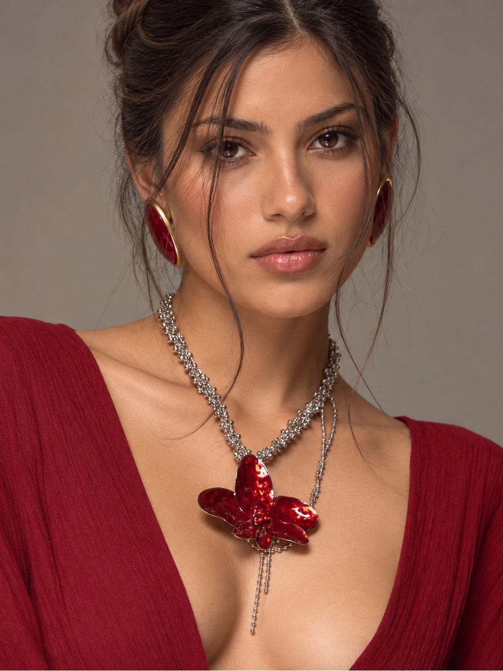 Floral Pendant Necklace